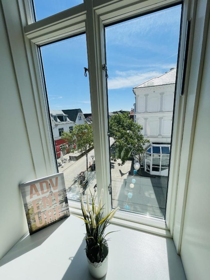 Aday - Blue Light Suite Apartment In The Center Of Hjorring Luaran gambar